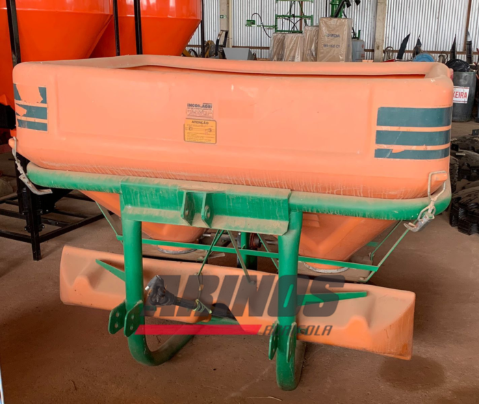 DISTRIBUIDOR LANCER 1800 LITROS INCOMAGRI